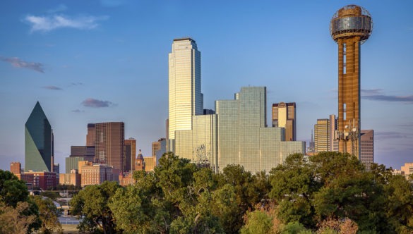 ɫƵ Dallas works with school districts and the city's communities to improve student success